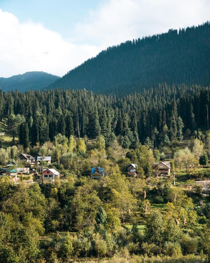 The Khyber Himalayan Resort & Spa Gulmarg Exterior photo