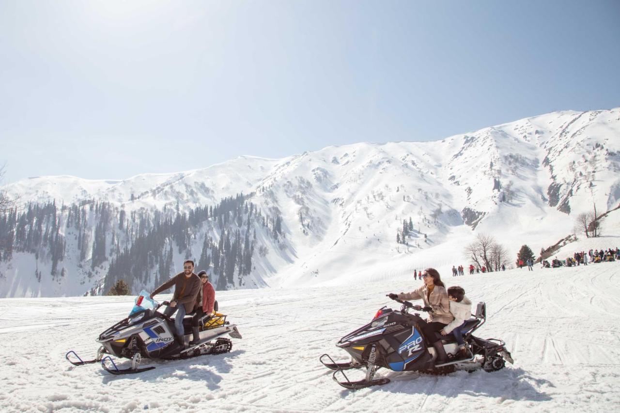 The Khyber Himalayan Resort & Spa Gulmarg Exterior photo